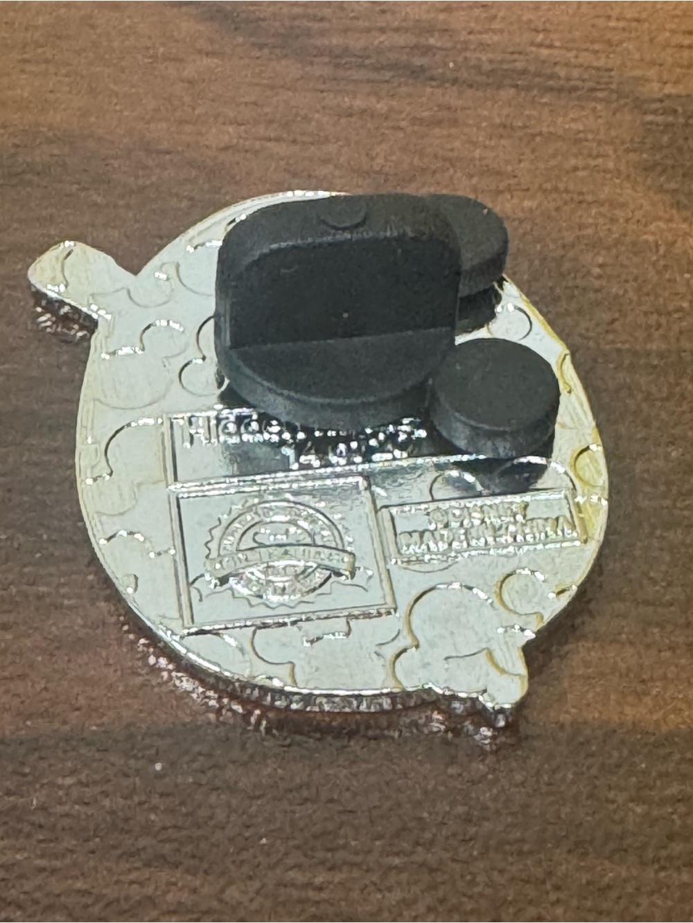 5/$25 Disney Robin Hood Allan-a-Dale Rooster Chaser Pin - Picture 2 of 2
